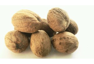 Noix de muscade 5,50 €